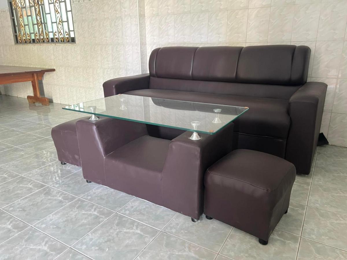 Lotus Blanc Homestay Battambang Buitenkant foto